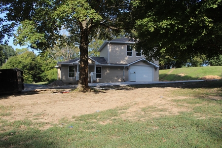 1412 Old Clarksville Pike, Pleasant View, TN
