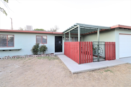 3175 Gregory Dr, Mojave, CA