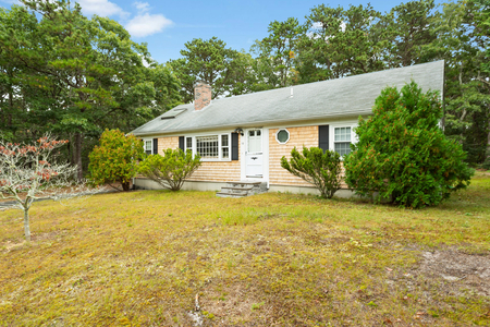 10 Hibiscus Way, South Dennis, MA