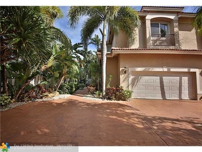 4632 Seagrape Dr, Lauderdale By The Sea, FL