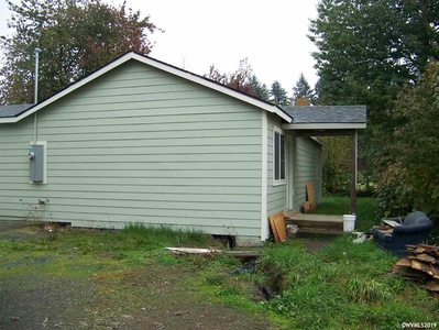 2456 Long St, Sweet Home, OR