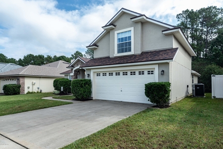 2551 Creekfront Dr, Green Cove Springs, FL