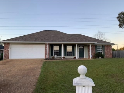 108 Riverpointe Pl, Pearl, MS