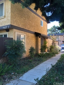 7437 Shadyglade Ave, North Hollywood, CA