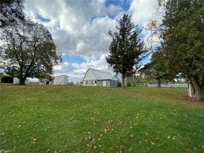 7080 River Corners Rd, Spencer, OH