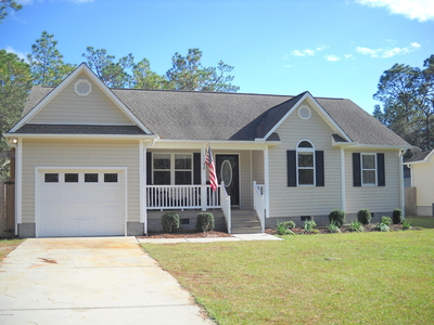 498 Edgewood Rd, Southport, NC