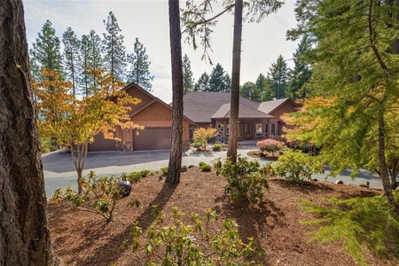 450 Wolf Song Dr, Grants Pass, OR