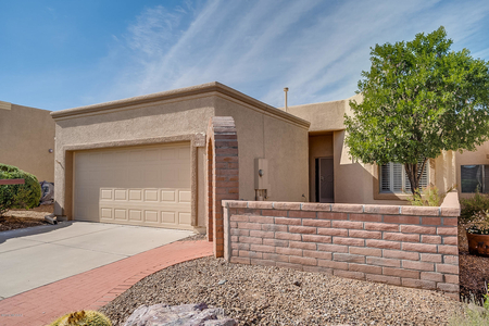 2396 S Orchard View Dr, Green Valley, AZ