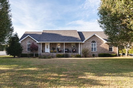 51 Holly Dr, Winchester, TN