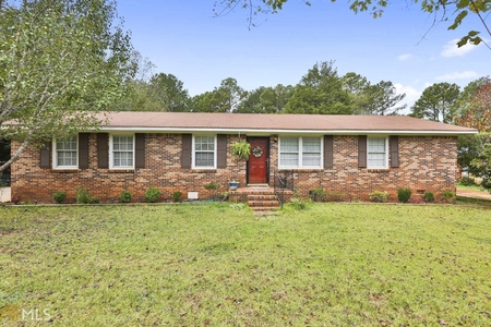 521 S Pine Hill Rd, Griffin, GA