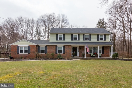 1076 Kerwood Rd, West Chester, PA