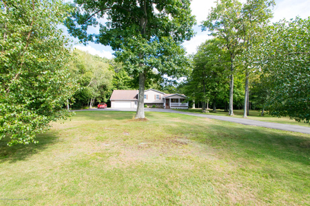 326 Elkview Dr, Clifford Township, PA