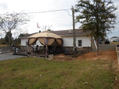 1348 Almo Shiloh Rd, Murray, KY