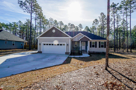 1124 Nicklaus Rd, Southport, NC