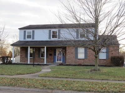336 Lycoming St, Loveland, OH