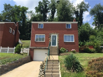 1087 Roseanne Ave, Pittsburgh, PA