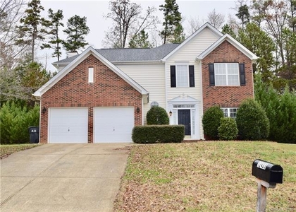 12403 Old Timber Rd, Charlotte, NC