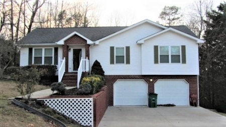 580 Middle View Dr, Ringgold, GA
