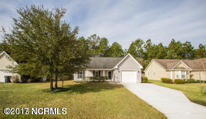 523 Maple Branches Dr, Belville, NC