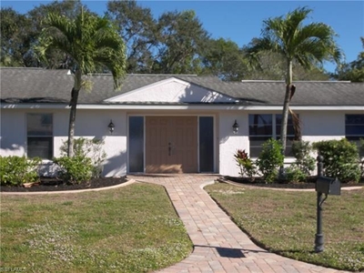 5267 Selby Dr, Fort Myers, FL