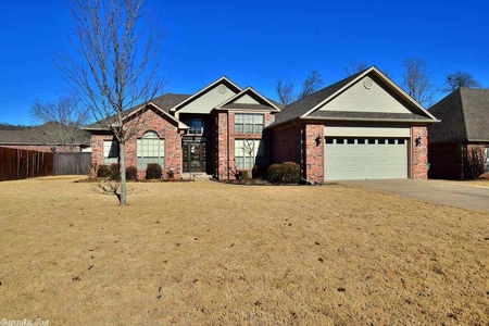 12 Lakeview Ln, Cabot, AR