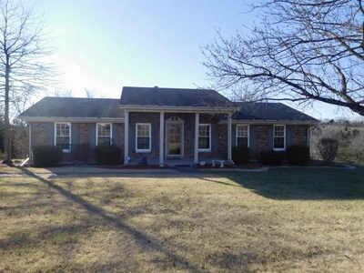 35 Julie Anne Ct, Falmouth, KY