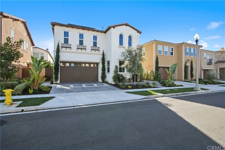 20 Heron, Lake Forest, CA