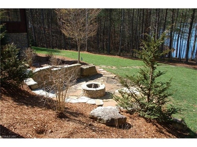 282 Gobblers Neck Dr, Nebo, NC