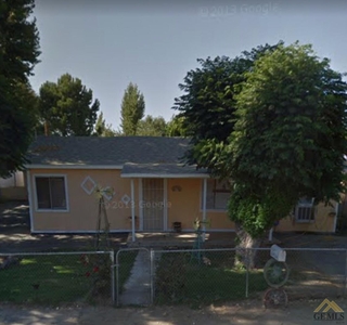 8438 Mountain View Rd, Bakersfield, CA