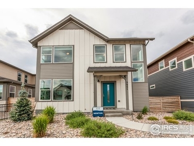 5721 Stone Fly Dr, Timnath, CO