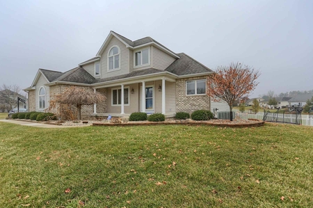 899 Persimmon Dr, Warsaw, IN