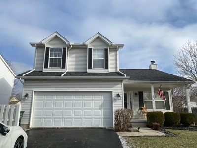 2590 Imperial Way Dr, Grove City, OH