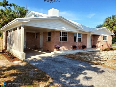 501 Nw 40th Ct, Oakland Park, FL