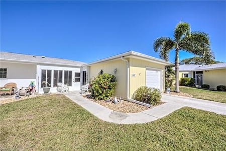 8633 Flores Ct, Fort Myers, FL