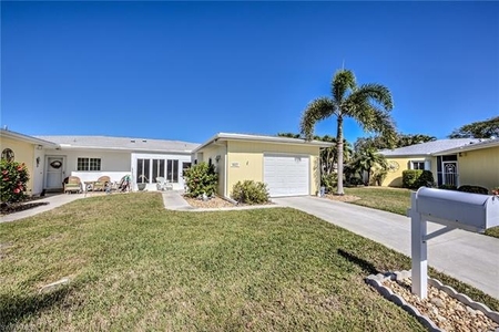 8633 Flores Ct, Fort Myers, FL