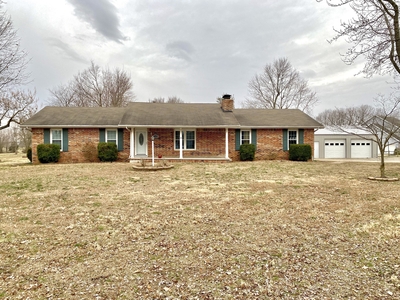 5439 S Old Wire Rd, Battlefield, MO