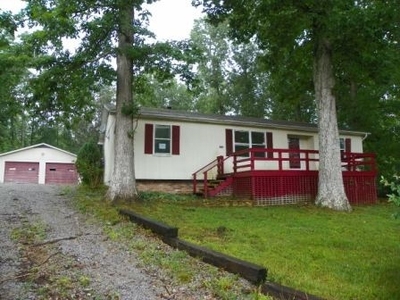 138 Estates Lake Dr, Crossville, TN