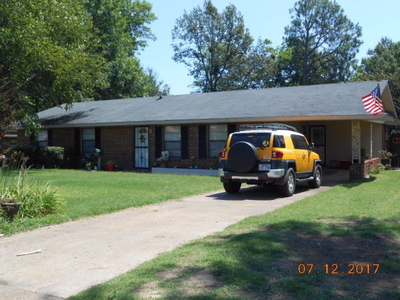 209 Pearce St, West Memphis, AR