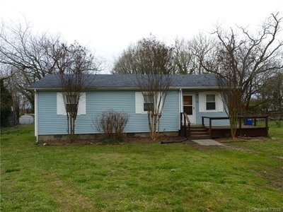 811 W Front St, Statesville, NC