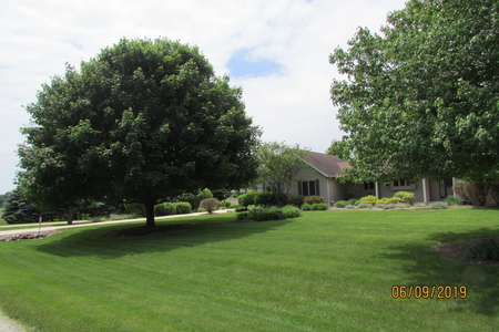 1n224 Country Life Dr, Maple Park, IL
