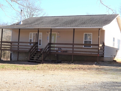 698 County Road 8620, West Plains, MO