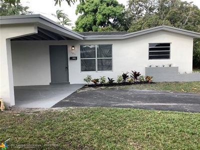 3511 Nw 35th Ave, Lauderdale Lakes, FL