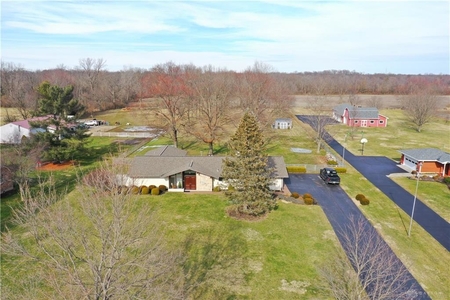 2626 Lower Bellbrook Rd, Spring Valley, OH