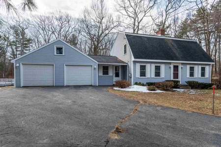 71 Buttrick Rd, Hampstead, NH