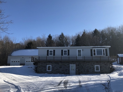 443 Fitzdom Rd, Pattersonville, NY