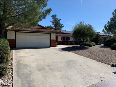 1523 Country Club Dr, Paso Robles, CA