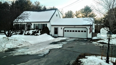 46 Mcardle St, Manchester, ME