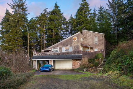 7705 Simmons Rd, Pacific City, OR