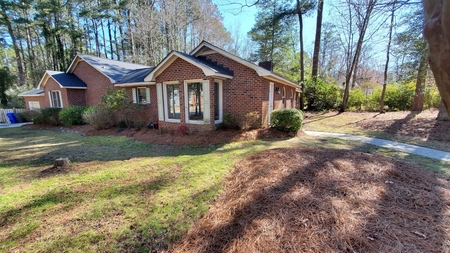901 River Hill Dr, Greenville, NC