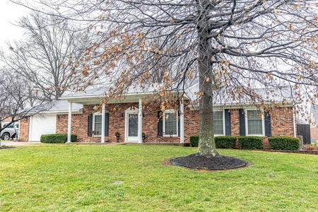 219 Hollywood Dr, Bardstown, KY
